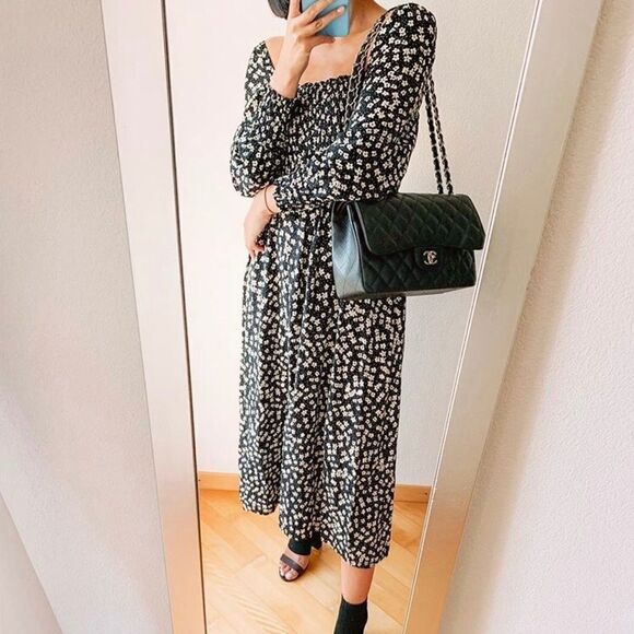 H&M Smock-detail Puff Sleeve Dress Bloggers fav - Picture 5 of 16